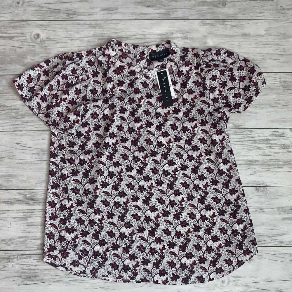 Premise Short Sleeve Top Size XS NWT